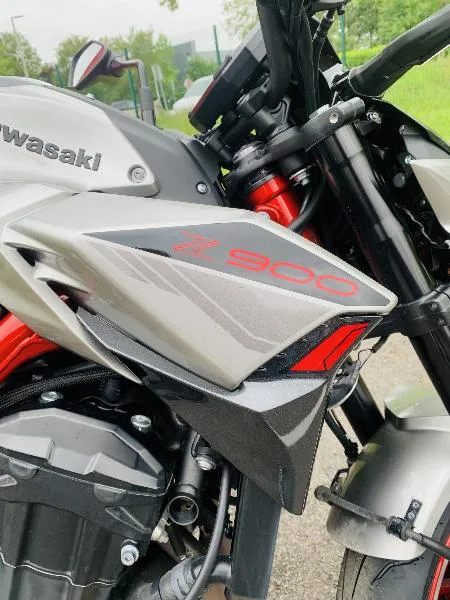 Z 900