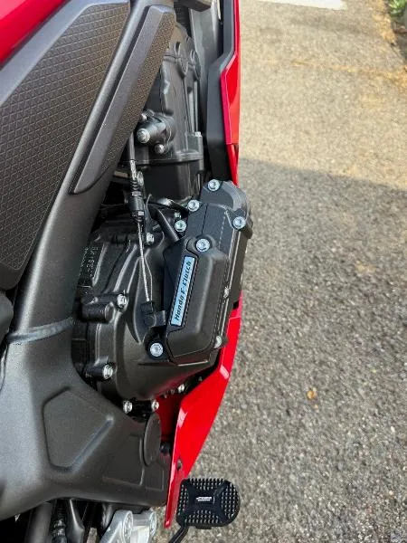 CB 650 R eClutch