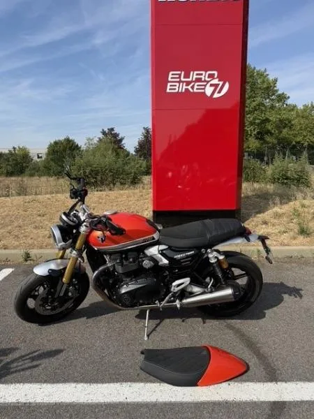 SPEED TWIN 1200