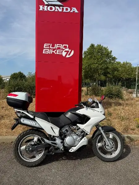 VARADERO 125 2010