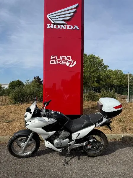 VARADERO 125