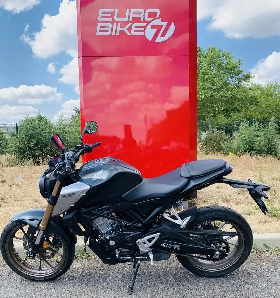 CB 125R Neo Sport Café