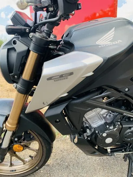 CB 125R Neo Sport Café