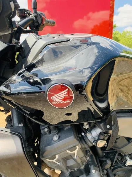 CB 1000 RA