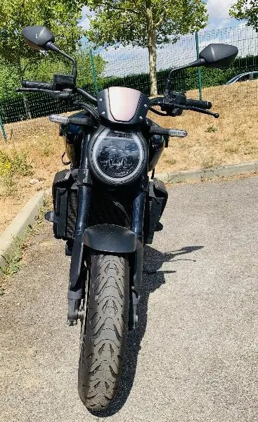 CB 1000 RA