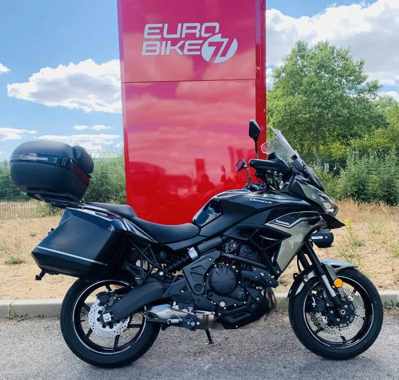 VERSYS 650 GRAND TOURER 2023