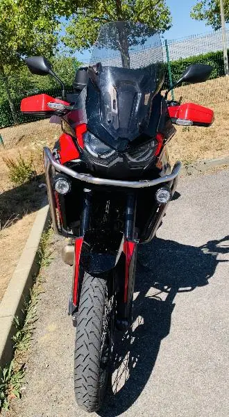 CRF 1100  L AFRICA TWIN