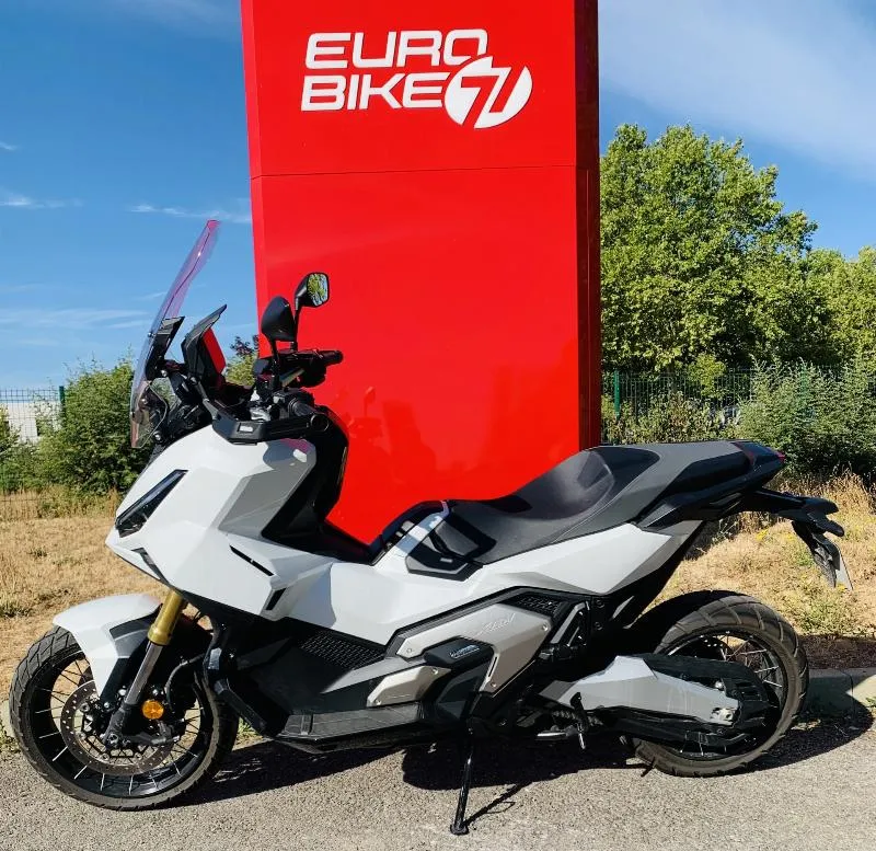 XADV 750 DCT