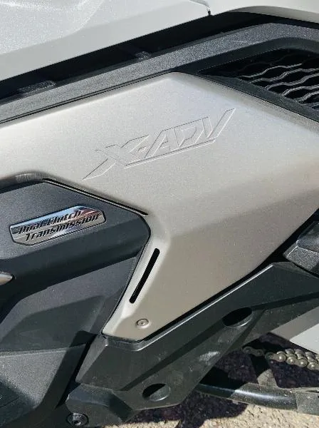 XADV 750 DCT