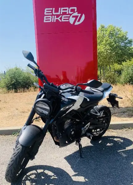 CB 125R Neo Sport Café