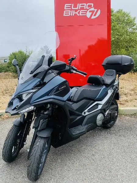 CV3 550