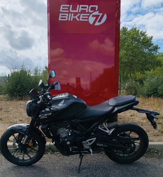 CB 125R Neo Sport Café
