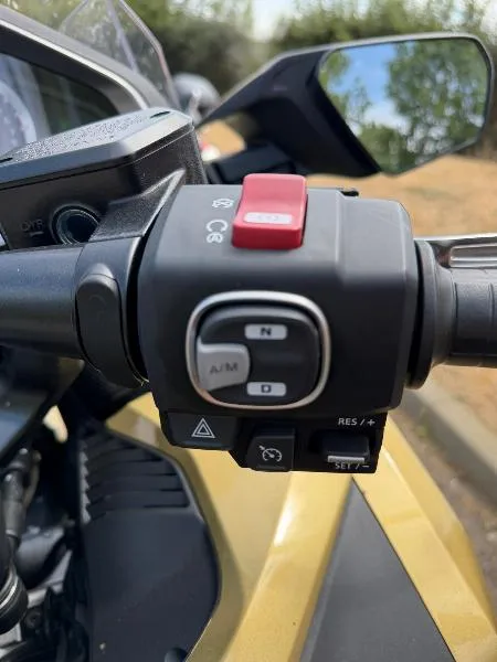 GL 1800 GOLDWING TOURING DCT