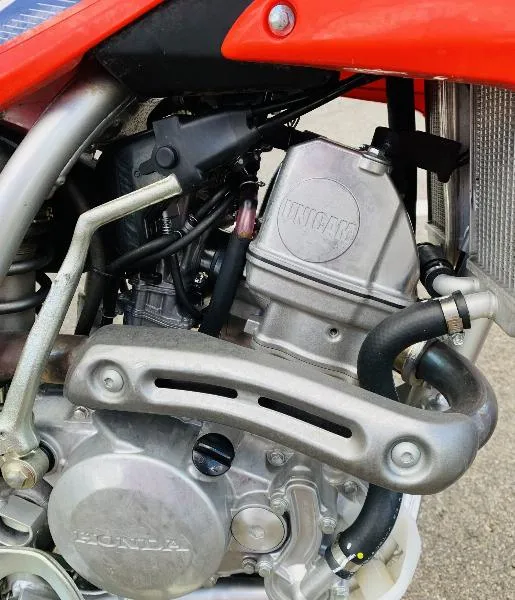 CRF 150 R