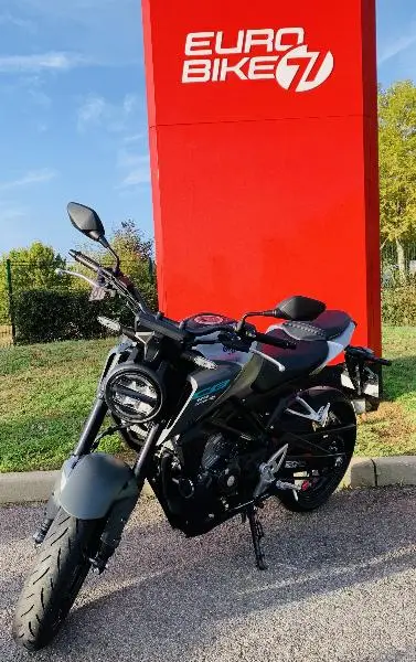 CB 125R Neo Sport Café