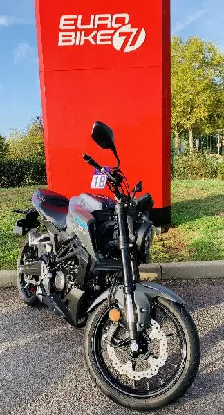 CB 125R Neo Sport Café