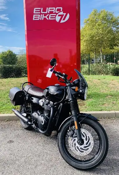 Bonneville T120 Black