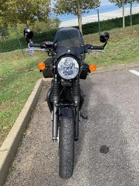 Bonneville T120 Black