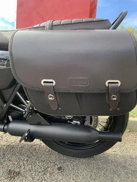 Bonneville T120 Black