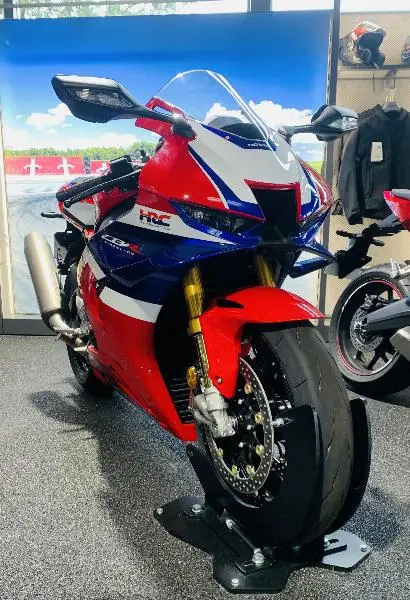 CBR 1000  RRR FIREBLADE SP