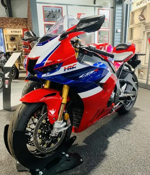 CBR 1000  RRR FIREBLADE SP