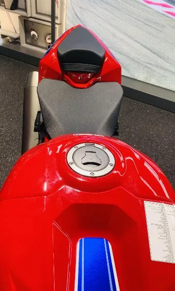 CBR 1000  RRR FIREBLADE SP