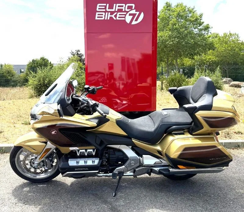 GL 1800 GOLDWING TOURING DCT