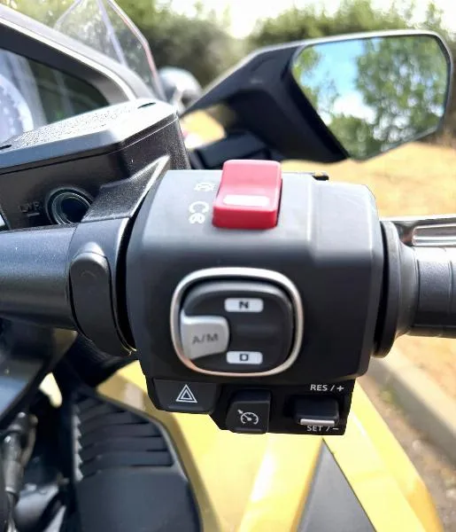 GL 1800 GOLDWING TOURING DCT