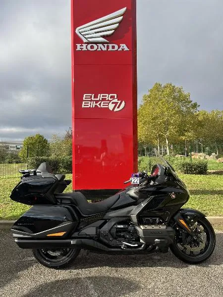 GL1800 GOLDWING