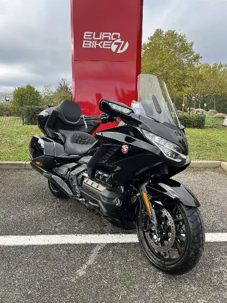 GL1800 GOLDWING