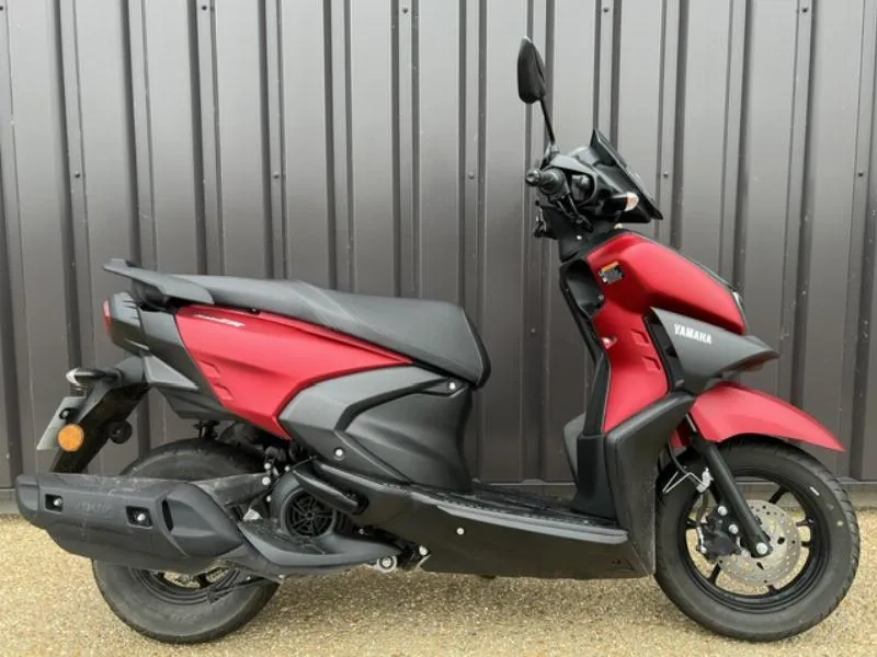 RayZR 125