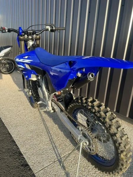 YZ 125
