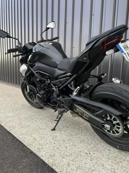 Z 900