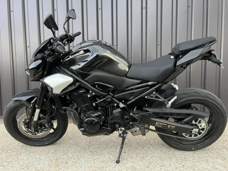 Z 900
