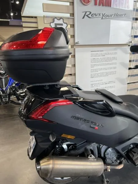 METROPOLIS 400