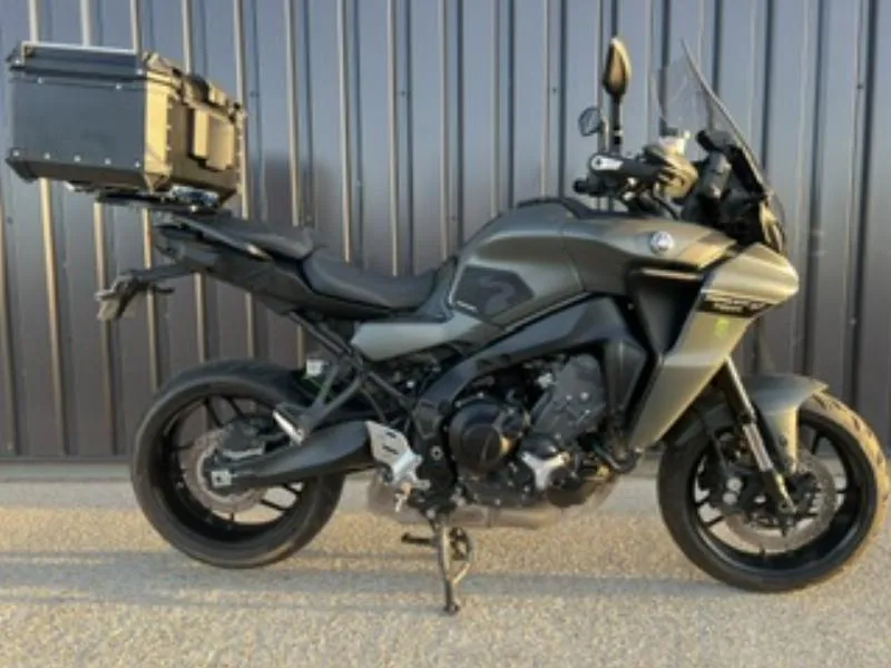 TRACER 9