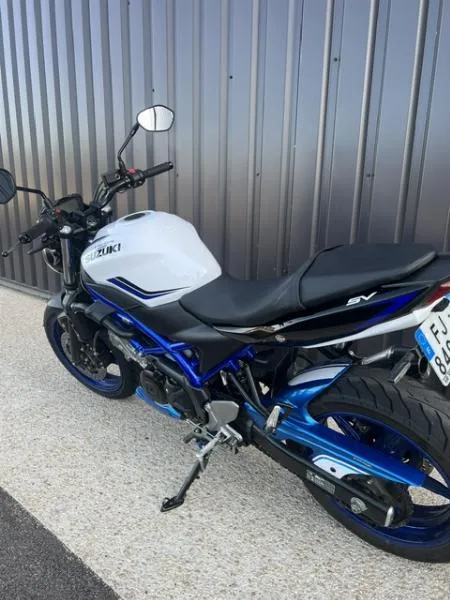 GLADIUS 650 ABS