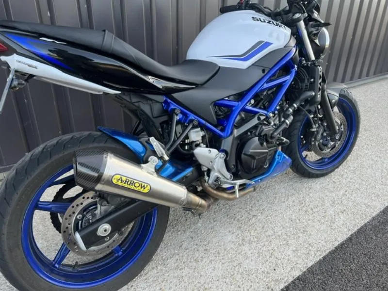 GLADIUS 650 ABS