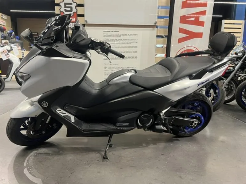 XP TMAX 530 SX