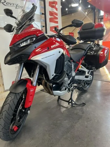 MULTISTRADA V4 S