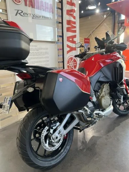 MULTISTRADA V4 S