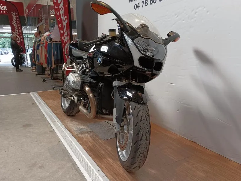 R 1200 S