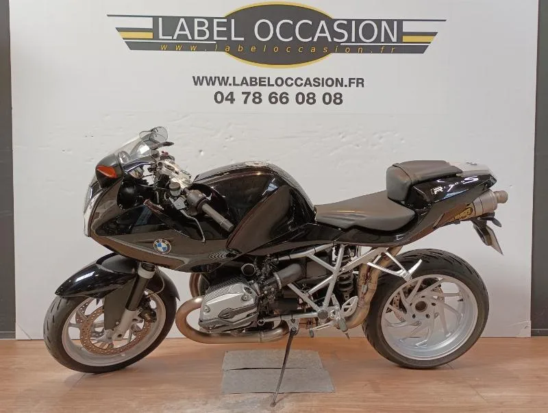 R 1200 S