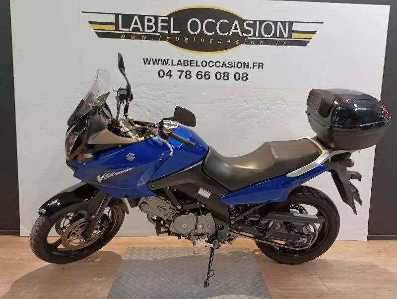 DL VSTROM 650A