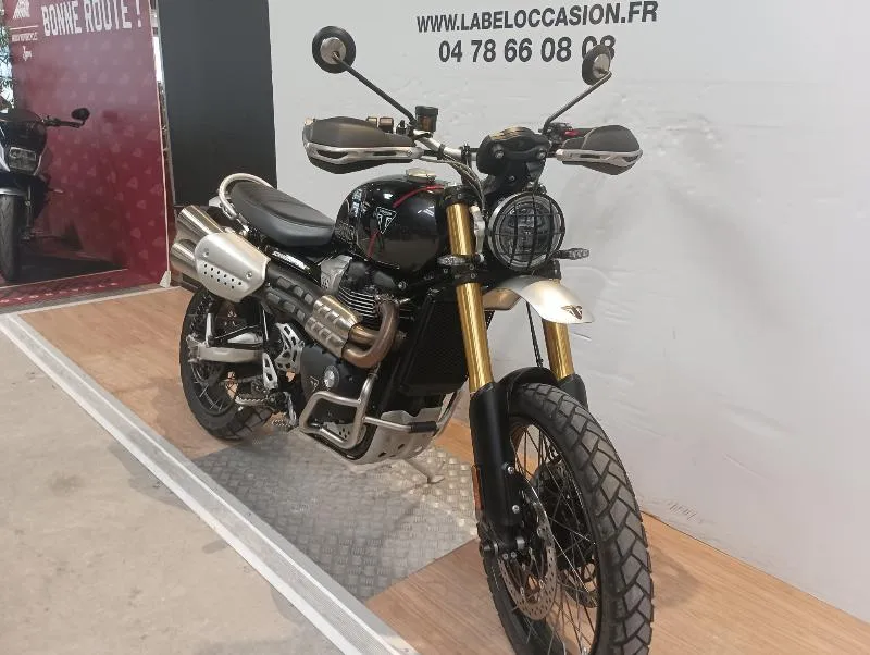 SCRAMBLER 1200 XE