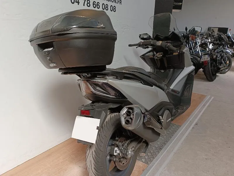 AK 550