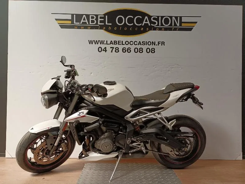 STREET TRIPLE 765 RS