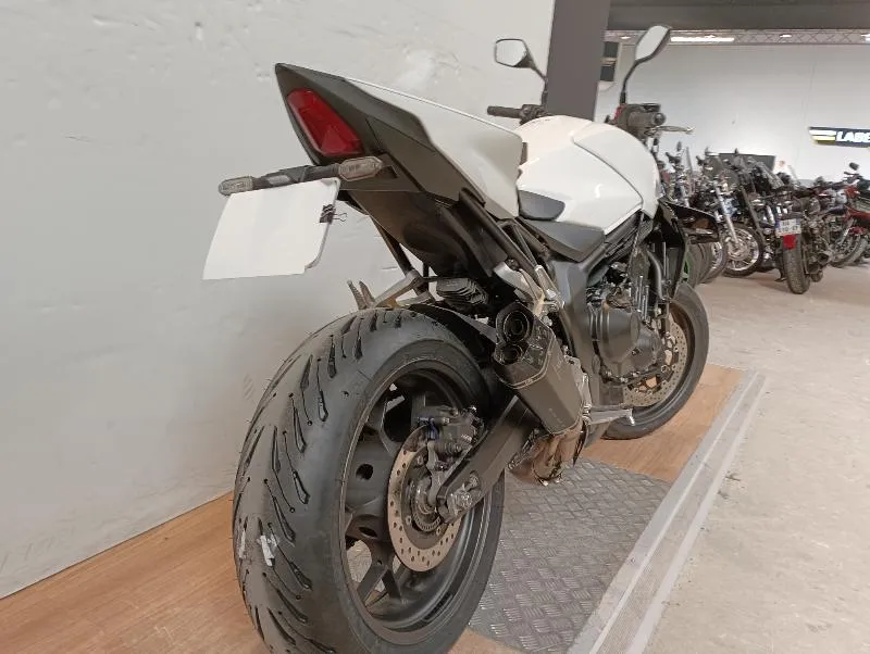 CB 1000 Hornet