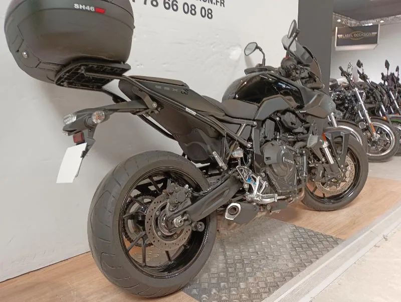 GSX8S