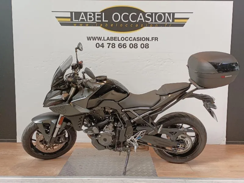 GSX8S